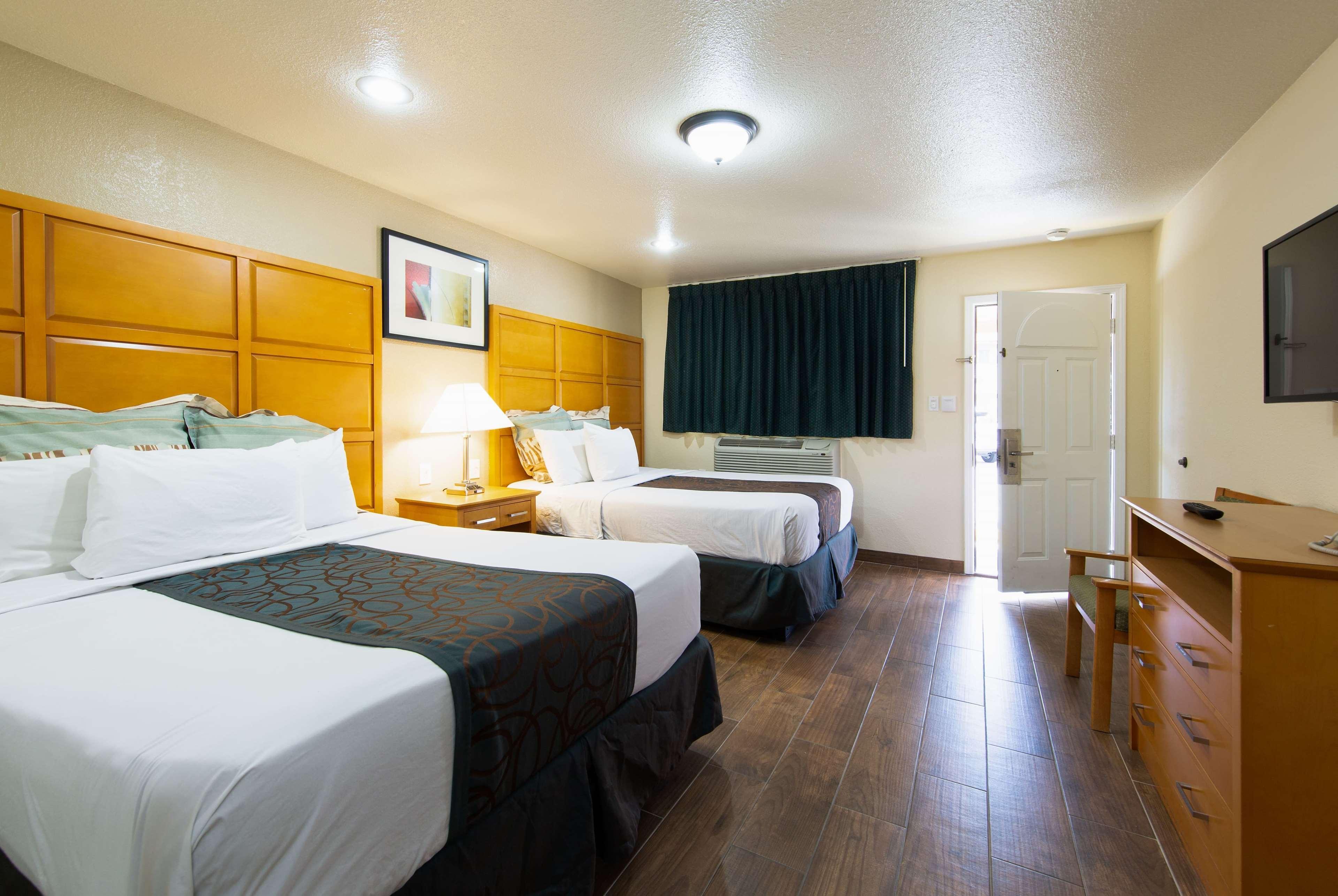 Yosemite Parkway Hotell Merced Exteriör bild