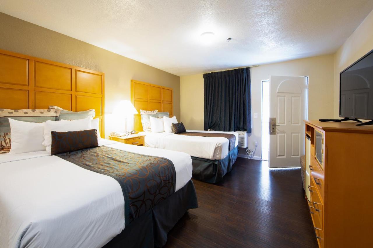 Yosemite Parkway Hotell Merced Exteriör bild